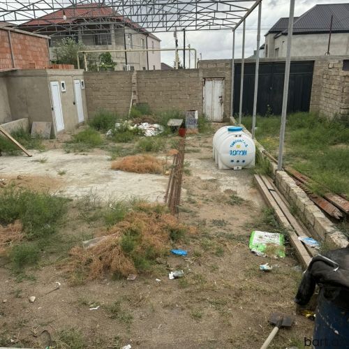 3 otağlı həyət evi