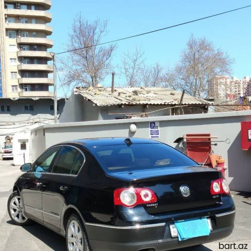 Volkswagen Passat: 2 l | 2006 il 