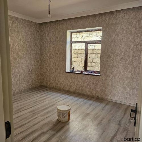 Biləcəridə  4 otaqlı həyət evi satilir. 