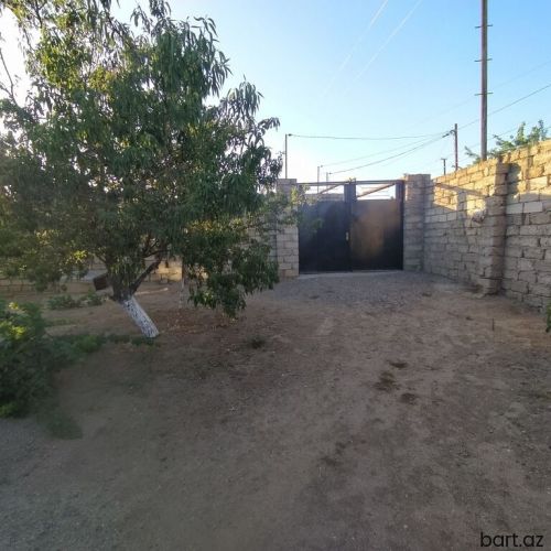 :Visnovka Albalılıqda 2 sot torpaq sahəsi satılır.