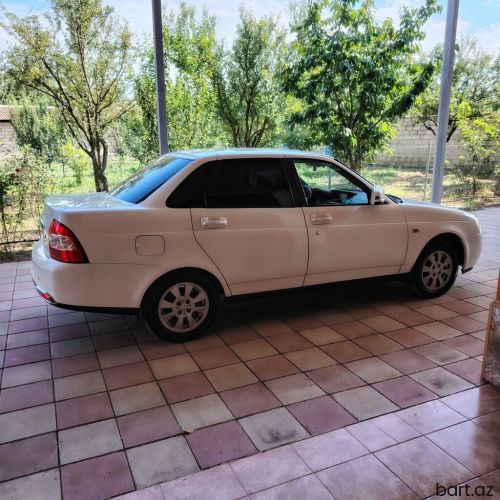 VAZ (LADA) Priora: 1.6 l | 2015 il 
