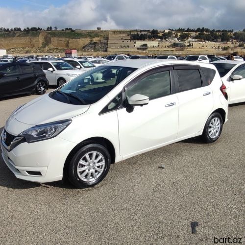 Nissan Note: 1.2 l | 2017 il 