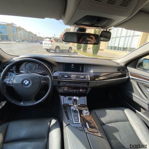 BMW 5 series: 2 l. | 2010 il
