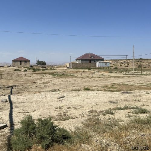 Xirdalanda 4 sot torpaq sahəsi satilir.