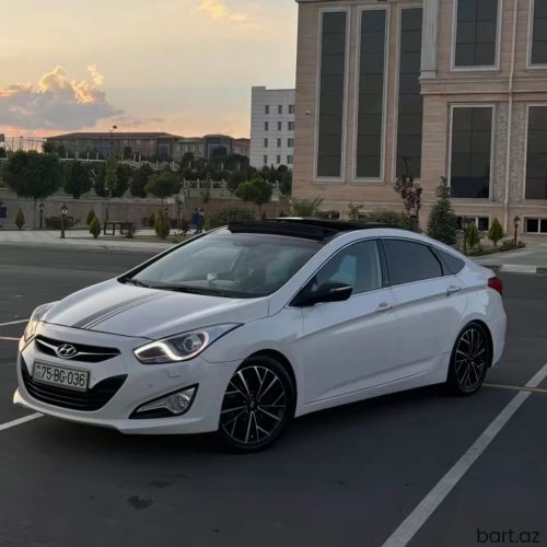 Hyundai i40: 2 l | 2014 il