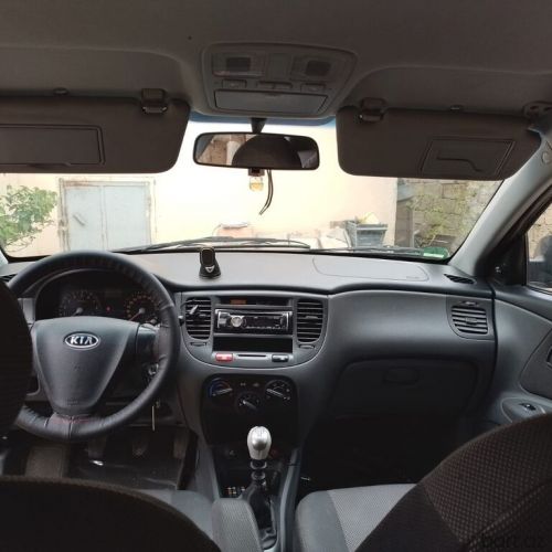 Kia Rio: 1.4 l | 2006 il 