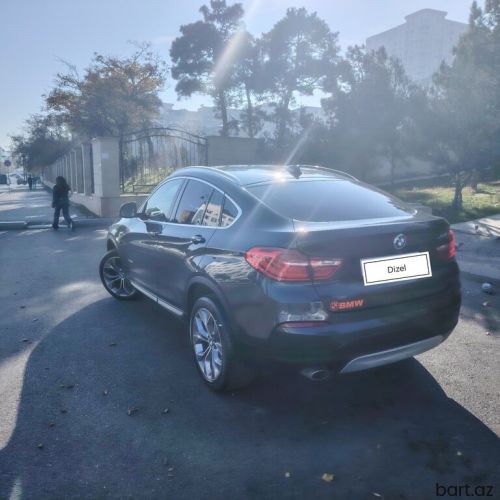 BMW X4: 2 l | 2015 il