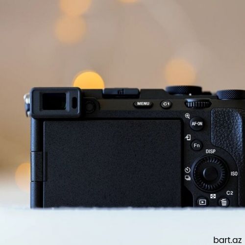 Sony A7C tam yeni.