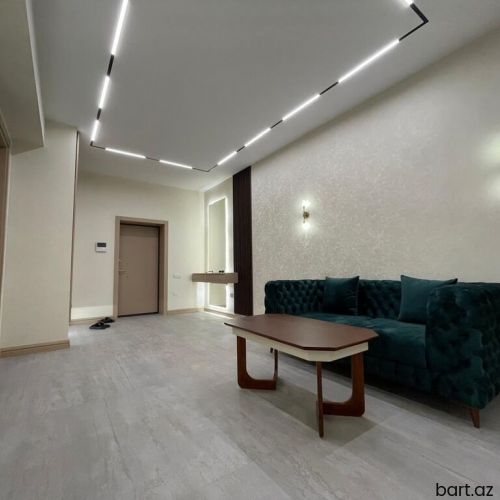  28 Park Residence-də 3 otaqlı mənzil satılır 
