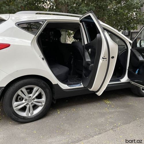 Hyundai ix35: 2 l | 2013 il