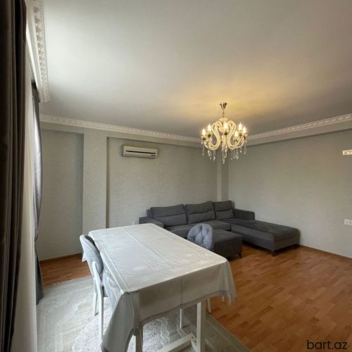 Ceyranbatan qəs-də 4 otaqli həyət evi satilir.