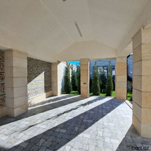 Şüvəlanda bağ evi 