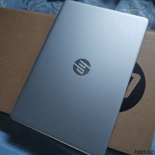 HP 15.6 