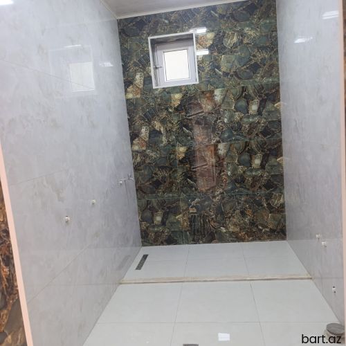 6 otaqlı həyət evi satılır