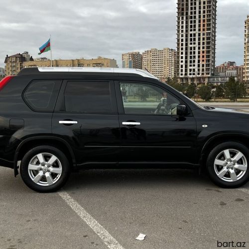 Nissan X-Trail: 2.5 l | 2008 il 