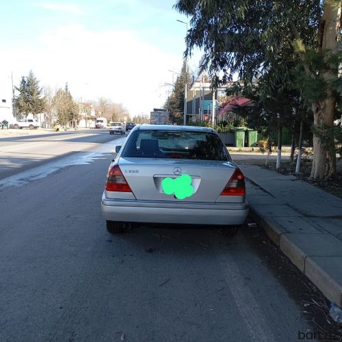 Mercedes-Benz C 230: 2.3 l | 1997 il 
