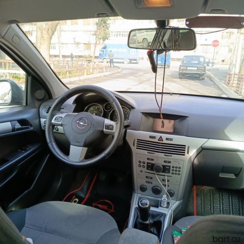 Opel Astra: 1.3 l. | 2009 il
