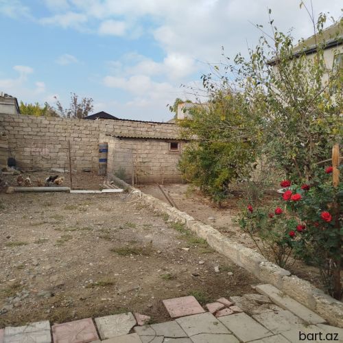 4 otaqlı həyət evi satılır