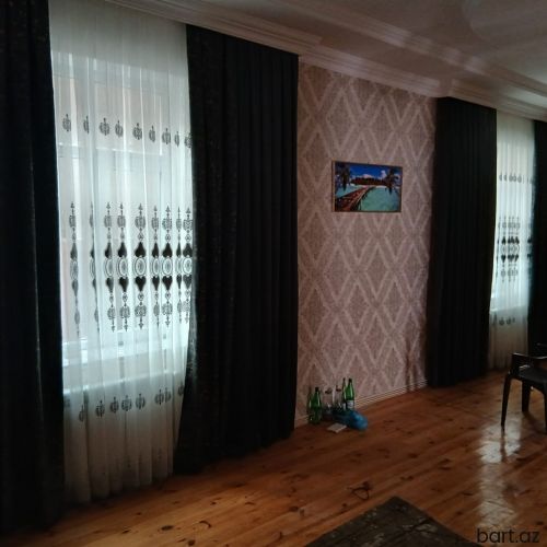 Mərdəkanda bağ evi 