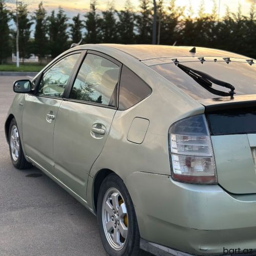 Toyota Prius: 1.5 l | 2008 il