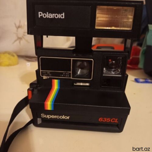 Polaroid 635CL