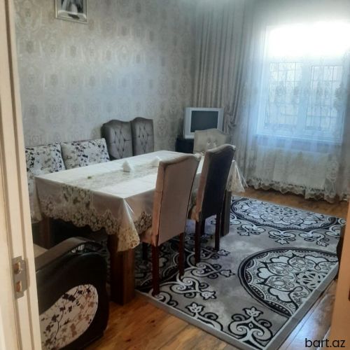 Digah qəs-də 3 otaqli həyət evi satilir.