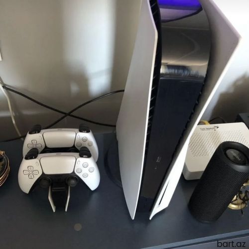 Playstation5 2eded pult ideal veziyyetdedi