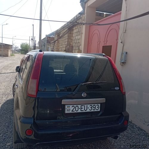 Nissan X-Trail: 2 l. | 2006 il 