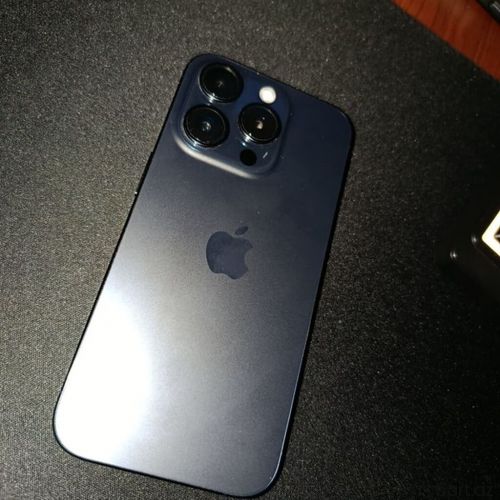IPhone 15 Pro, 128 GB
