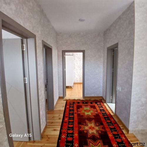 Buzovna 2 mərtəbə əla təmir 5 otaq
