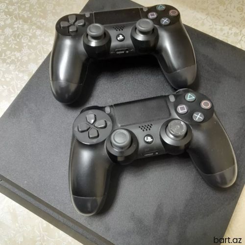 Playstation 4 PS 4 500 GB Slim+2 Dual Shock.