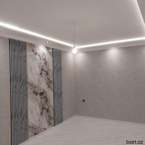 Ceyranbatan qəs-də 3 otaqli həyət evi satilir.