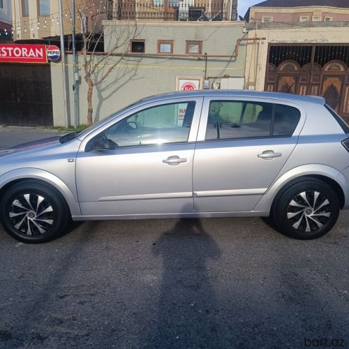 Opel Astra: 1.3 l | 2008 il