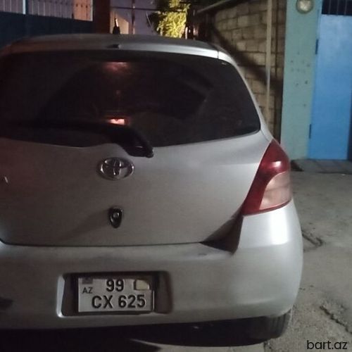Toyota Vitz: 1.3 l. | 2005 il 