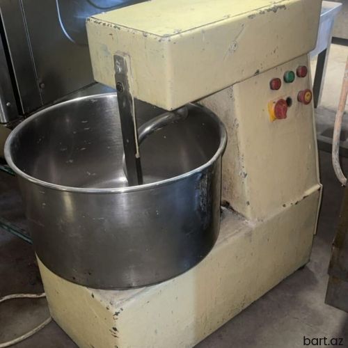 Spiral xəmir yoguran 25 kq