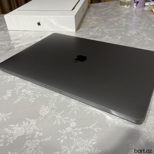 MacBook Pro 16 inch | 16/512