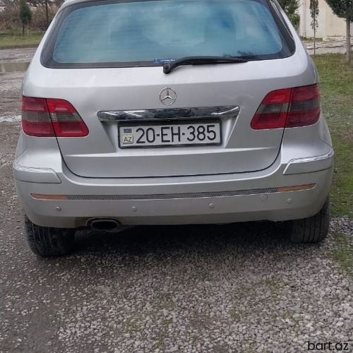 Mercedes-Benz B 170: 0.7 l | 2006 il 