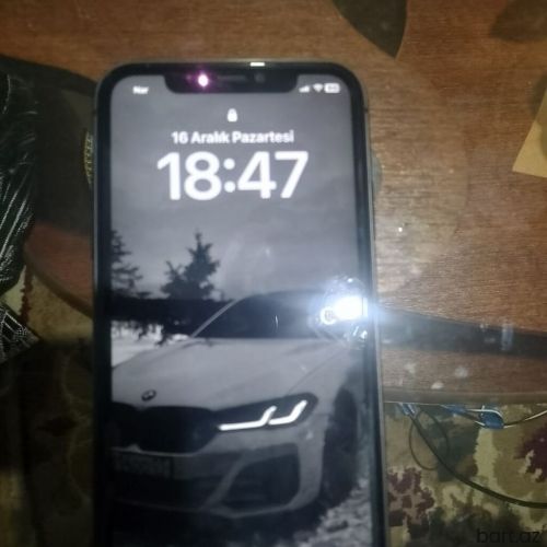IPhone 11, 64 GB