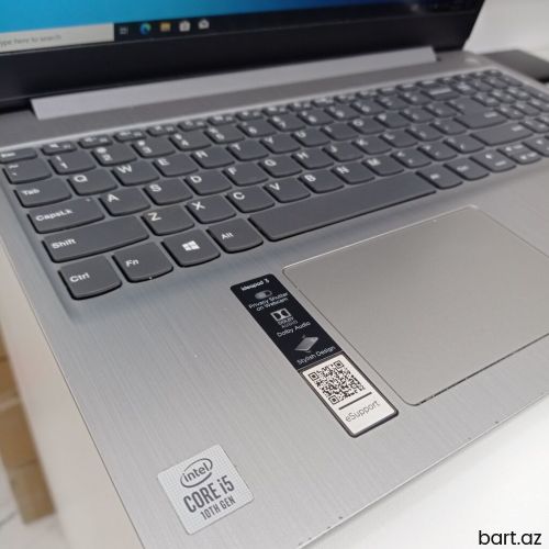 Intel Core i5, 12 GB, 15.6 