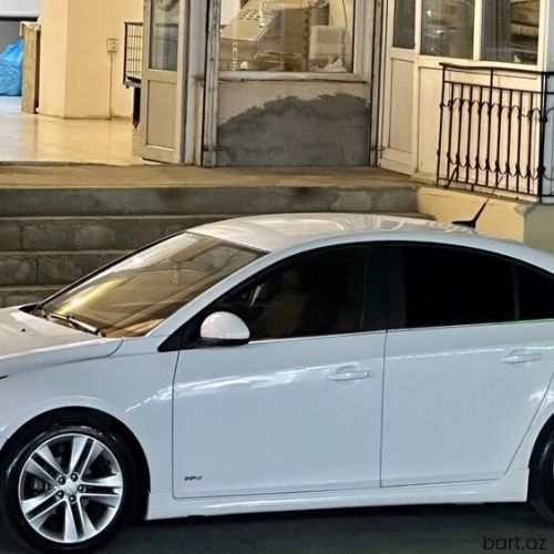 Chevrolet Cruze: 1.4 l | 2014 il 