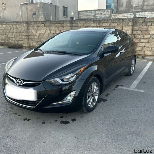 Hyundai Elantra: 1.8 l | 2015 il 