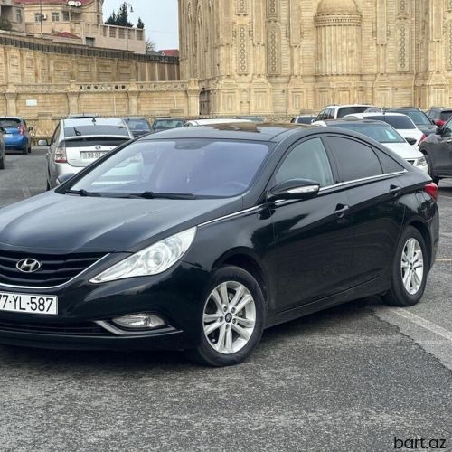 Hyundai Sonata: 2.4 l | 2010 il 