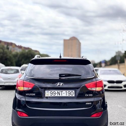 Hyundai ix35: 2 l | 2012 il