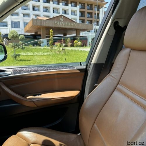 BMW X5: 0.3 l | Ofrouder/SUV