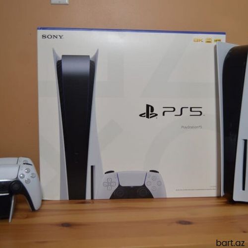 Sony PlayStation 5 (PS5)