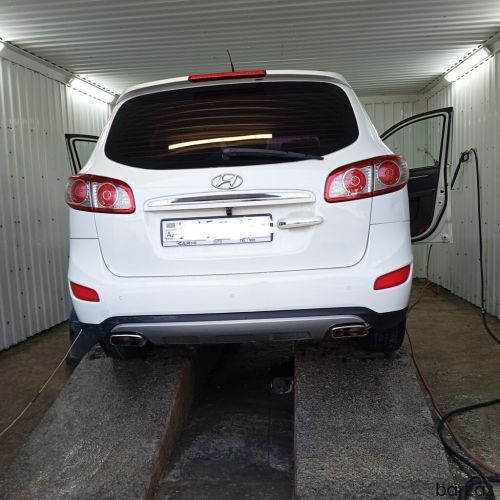 Hyundai Santa Fe: 2 l | 2012 il 