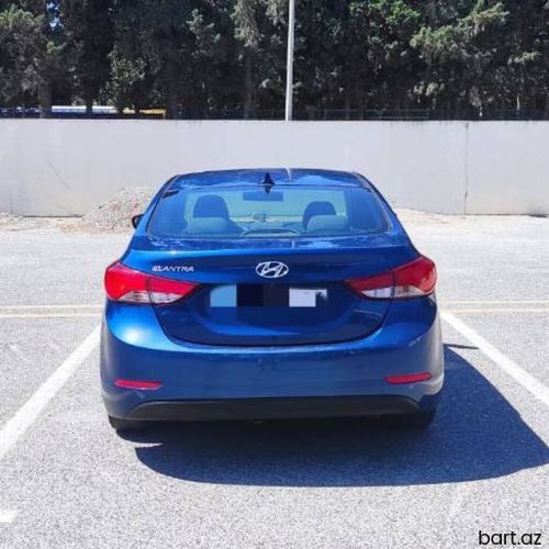 Hyundai Elantra: 1.8 l | 2014 il