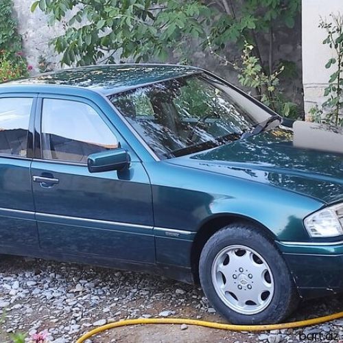 Mercedes-Benz C 180: 1.8 l. | 1995 il 