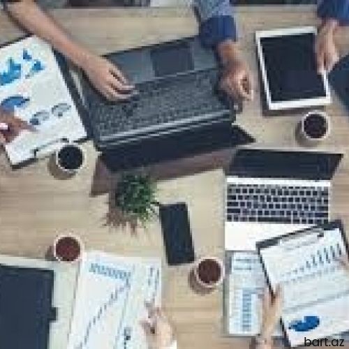 Ofis meneceri tələb olunur