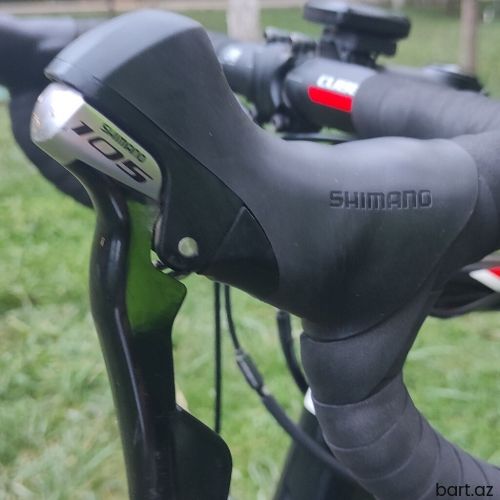 Cube peloton şosse velosipedi satılır. 